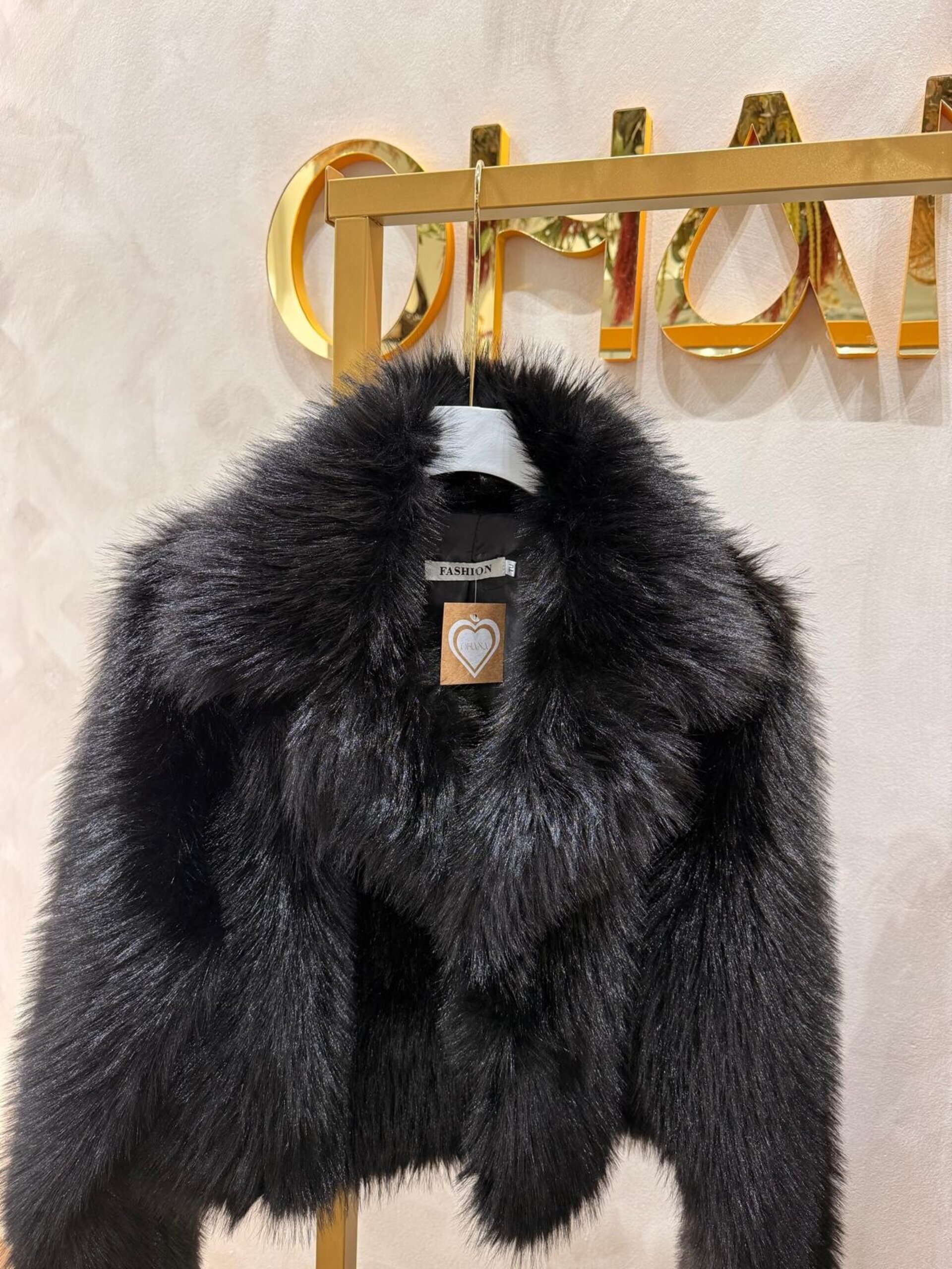 ABRIGO CORTO PELO SINTÉTICO - 4