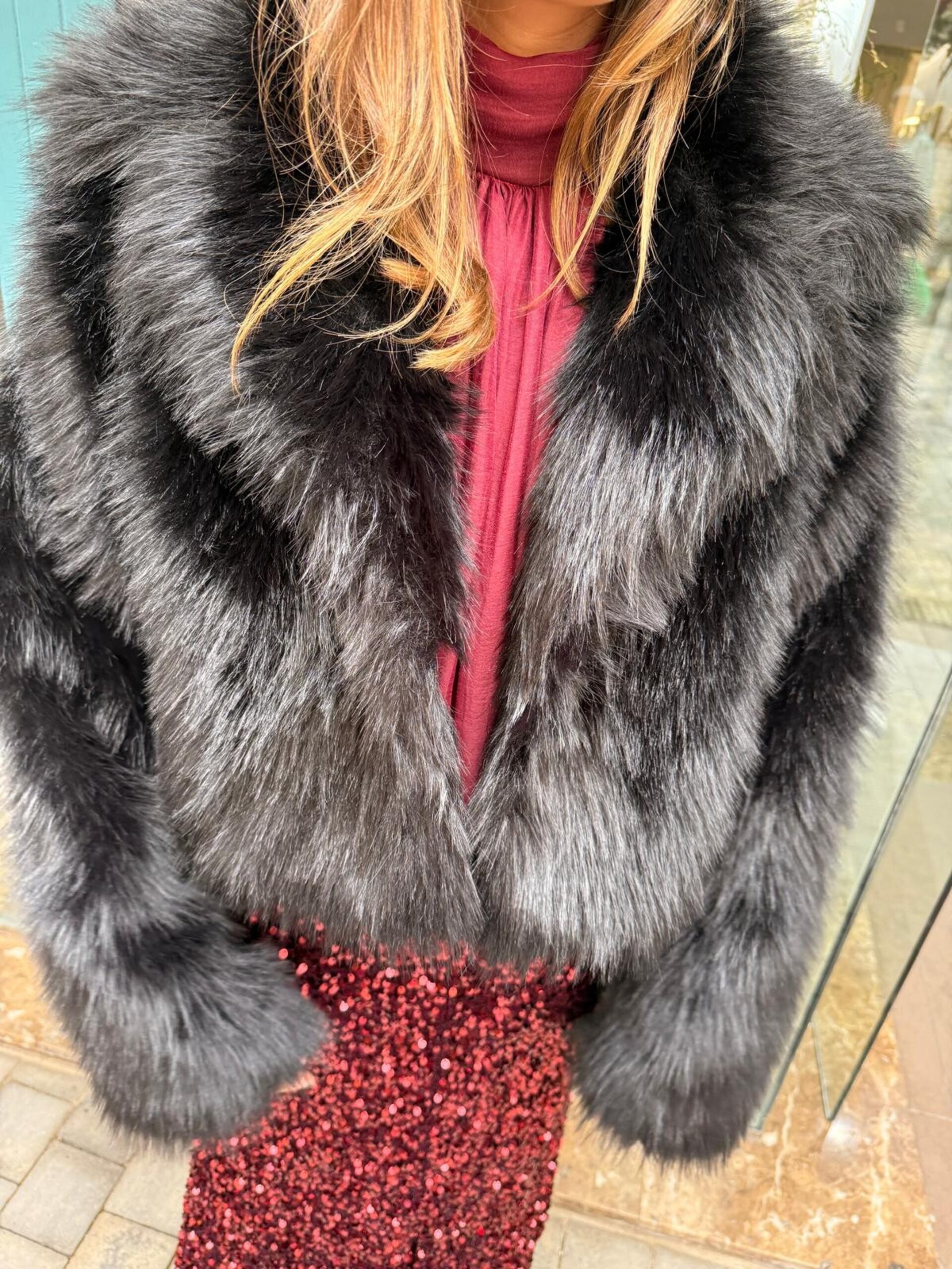 ABRIGO CORTO PELO SINTÉTICO - 3