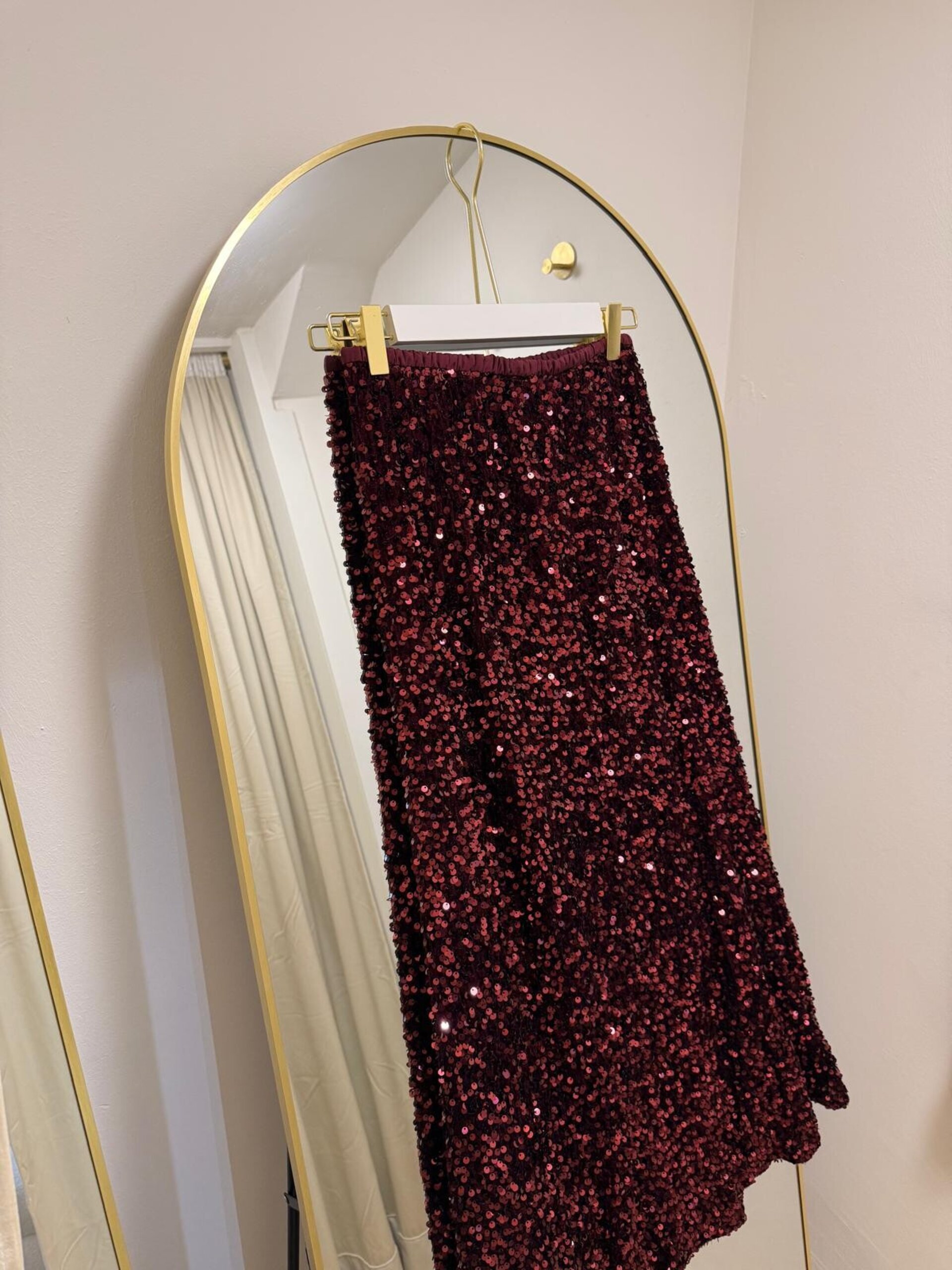 FALDA LARGA LENTEJUELA - 1