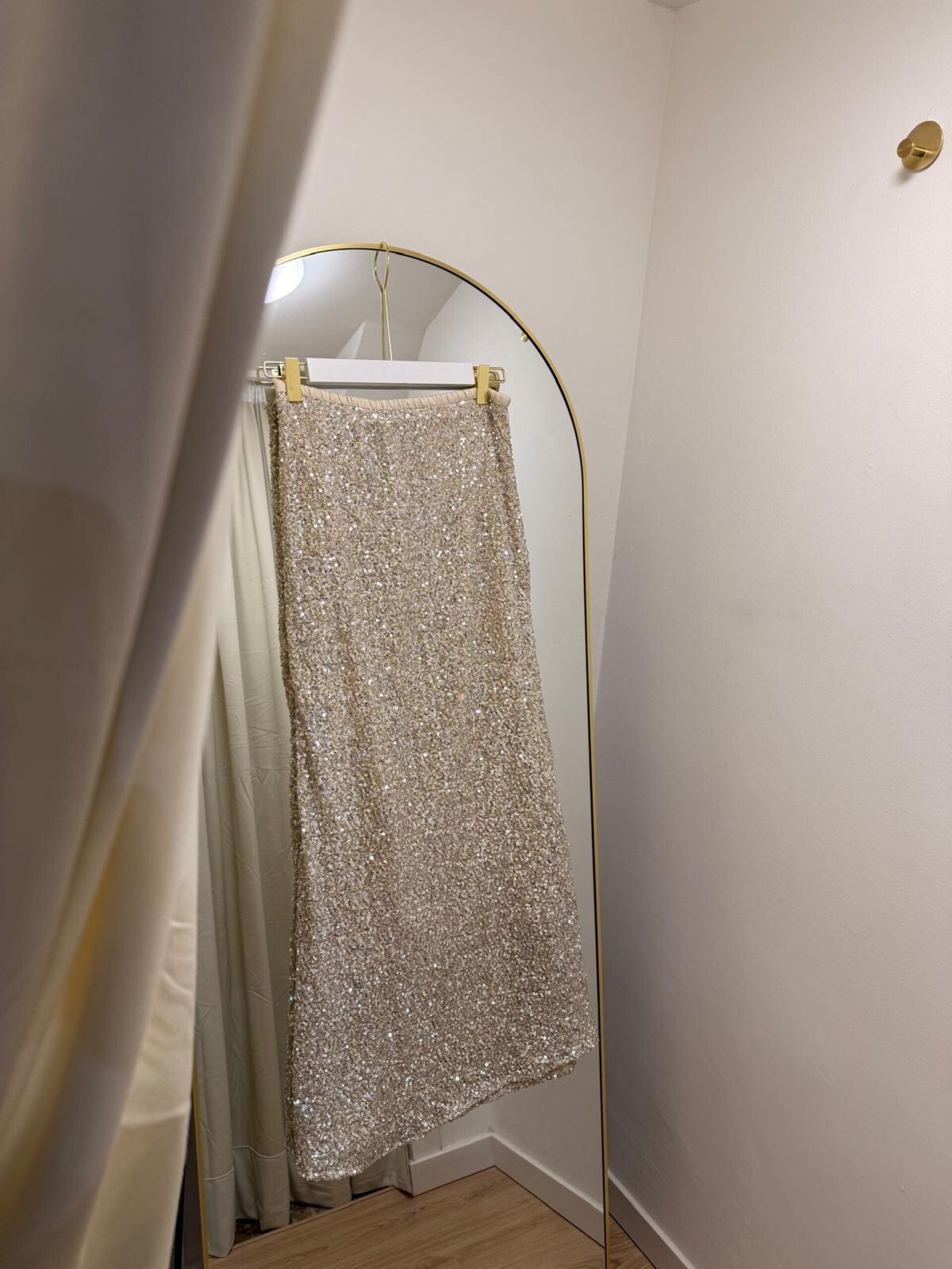 FALDA LARGA LENTEJUELA - 2