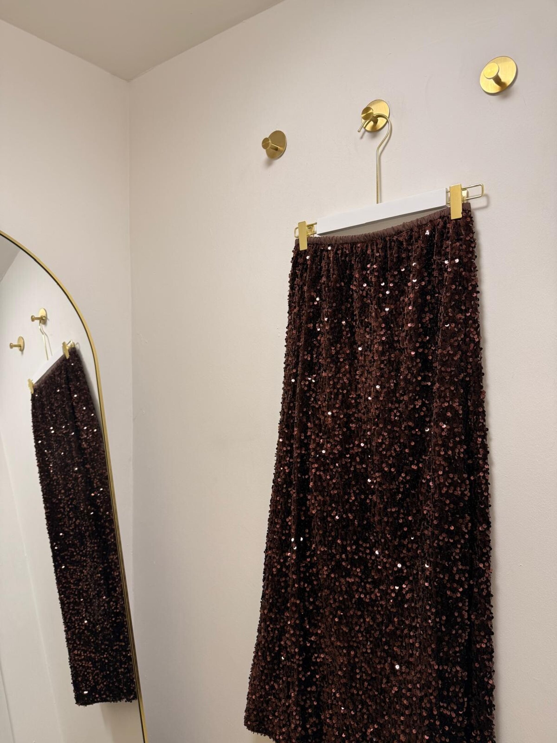 FALDA LARGA LENTEJUELA - 3